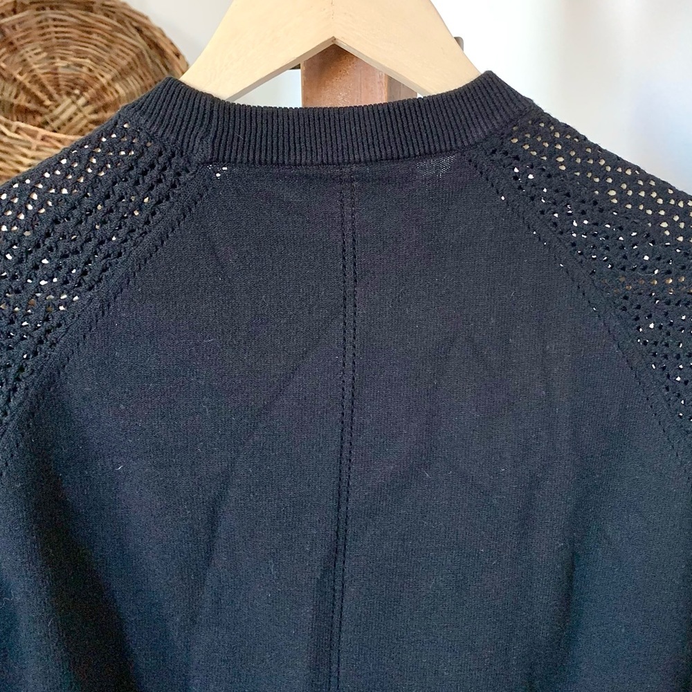 Aritzia Wilfred Free Italian Knit Sweater Perforated Shoulders black XS XXS - Picture 12 of 16